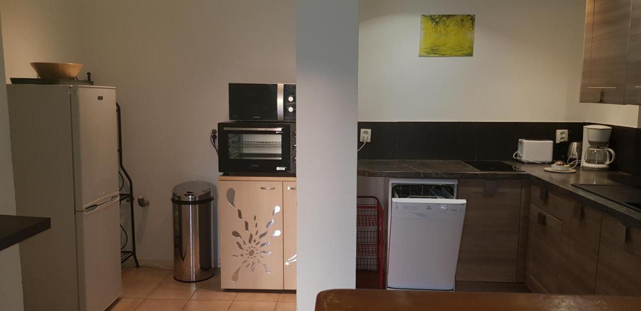 Appartement Soleil Rouge à Les Adrets-de-l'Estérel Extérieur photo