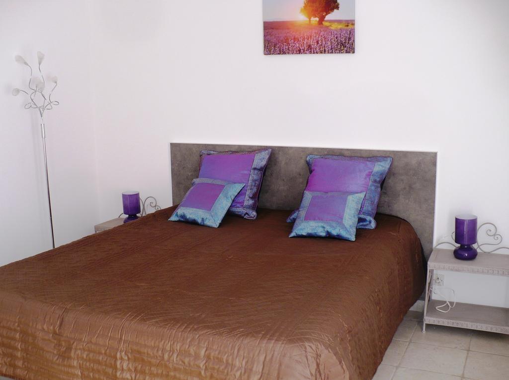 Appartement Soleil Rouge à Les Adrets-de-l'Estérel Chambre photo