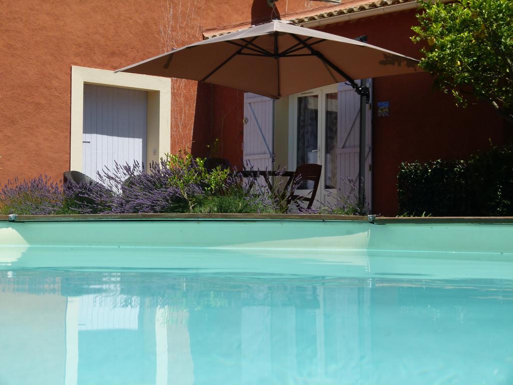 Appartement Soleil Rouge à Les Adrets-de-l'Estérel Extérieur photo